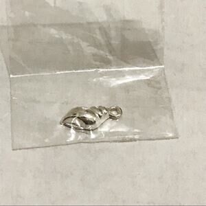 Silver Sea Shell small pendant